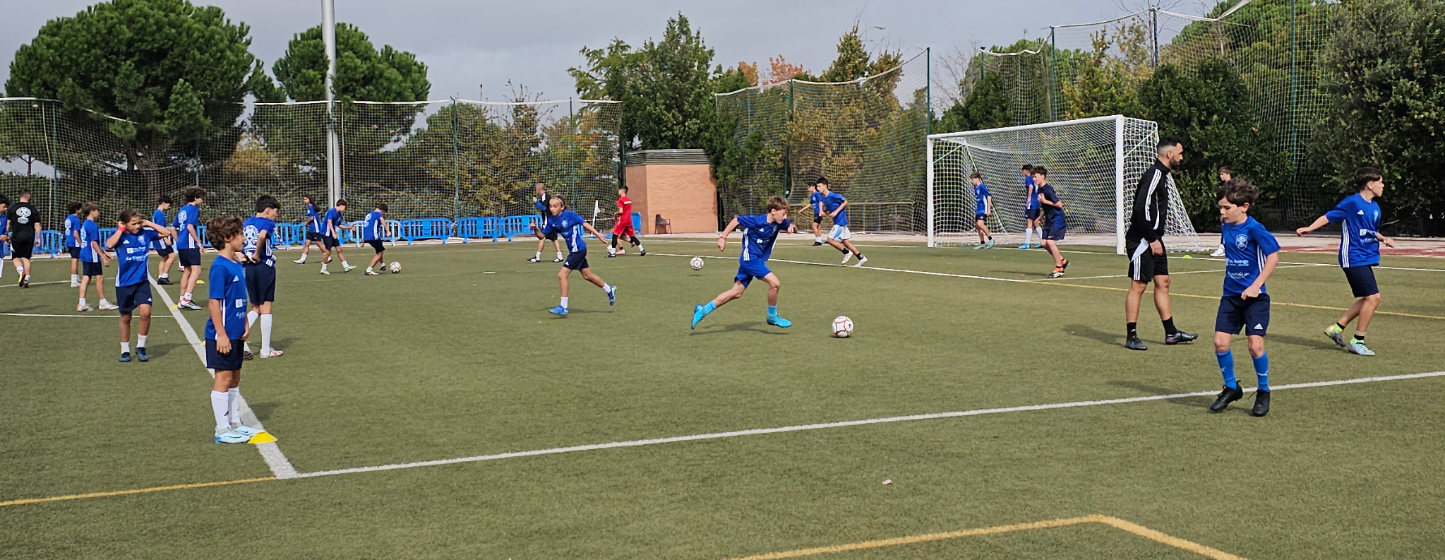 Entrenamiento técnico de fútbol